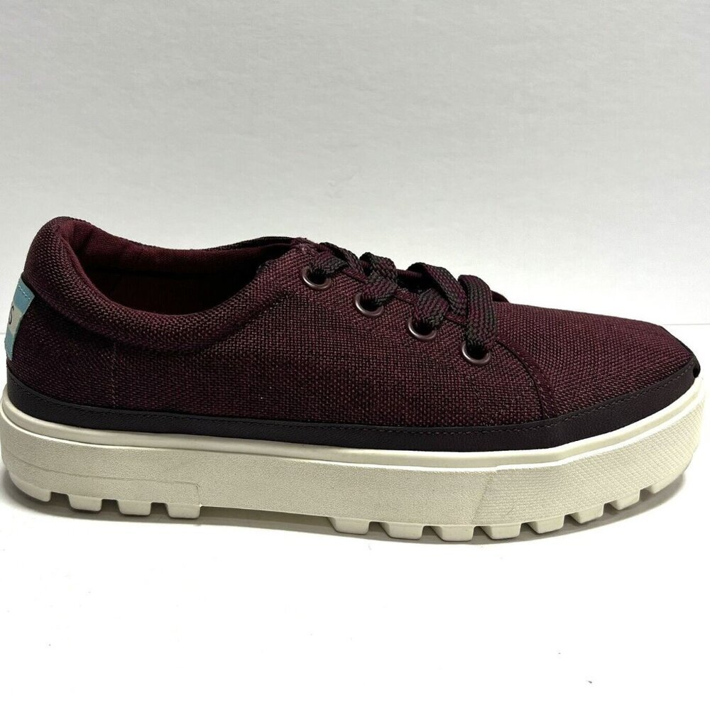 Toms Women's Lace Up Lug Sneakers Burgundy, Size 8 M
